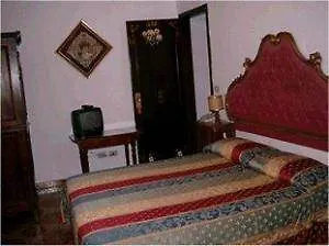 Hotel La Riva Giardini Naxos