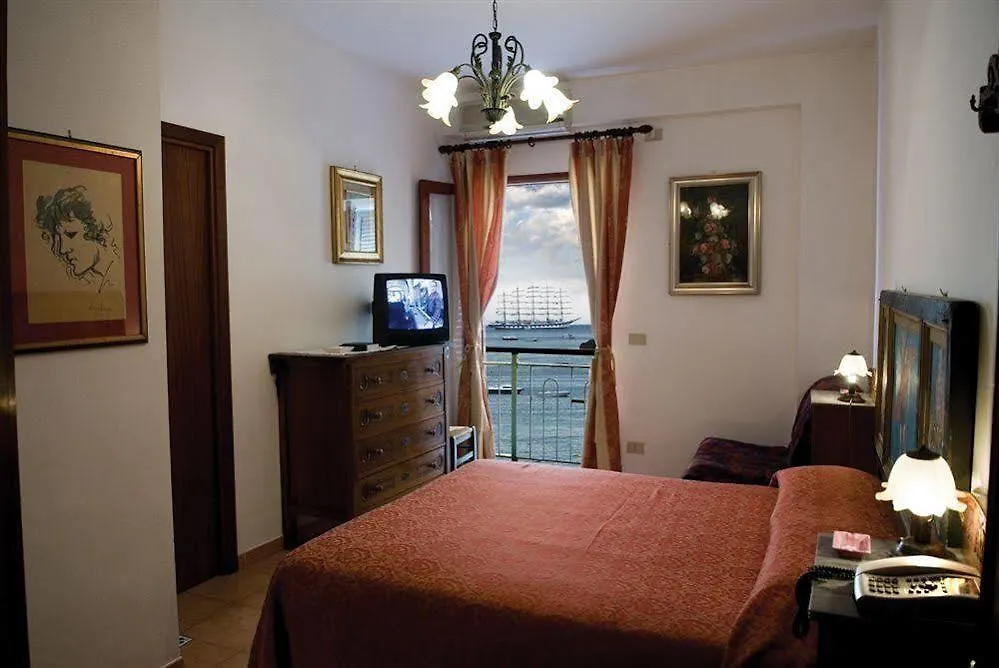 Hotel La Riva Giardini Naxos