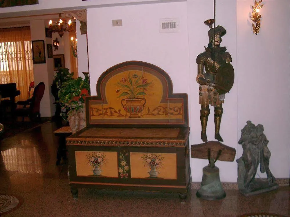 Hotel La Riva Giardini Naxos